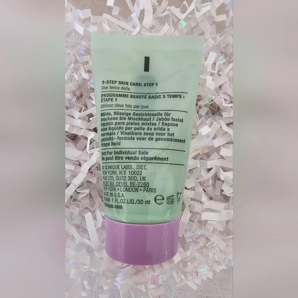 Clinique Skincare Collection - Picture 8 of 8